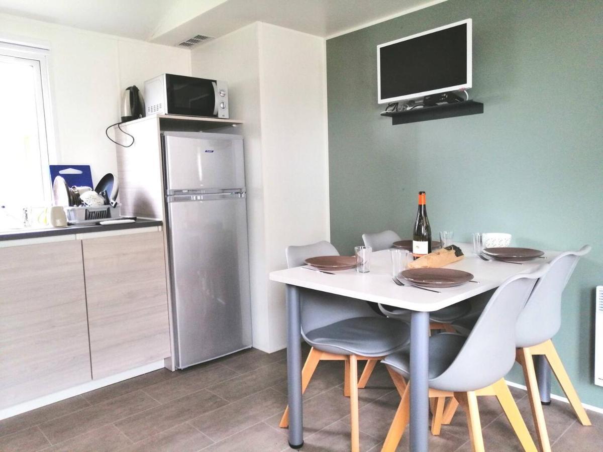 Mobil Home Le Rimbaud - 4/6 Pers - 2 Ch - 2 Sdb Сен-Жан-де-Мон Екстер'єр фото